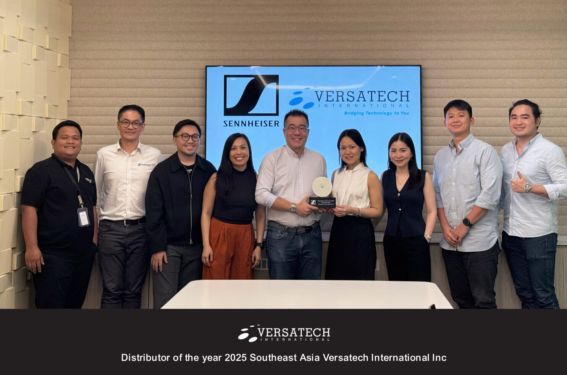 Third Time Recognized: Versatech is the 2025 Distributor of the Year for Sennheiser Business Communications